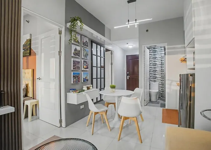 Coastal Modern Mezza Sleeps 8 Near Sm Apartment Manila