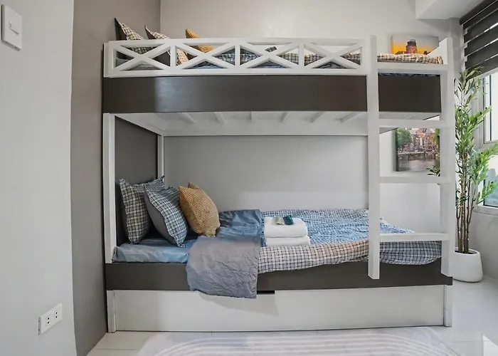 Coastal Modern Mezza Sleeps 8 Near Sm Apartment Manila