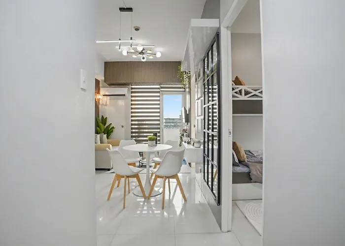 Apartment Coastal Modern Mezza Sleeps 8 Near Sm Manila